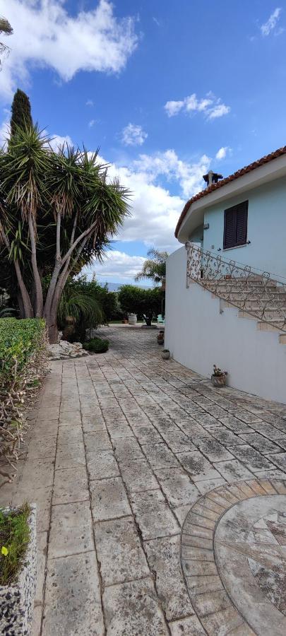 Villa Voscenza Benerica Vittoria Exterior foto